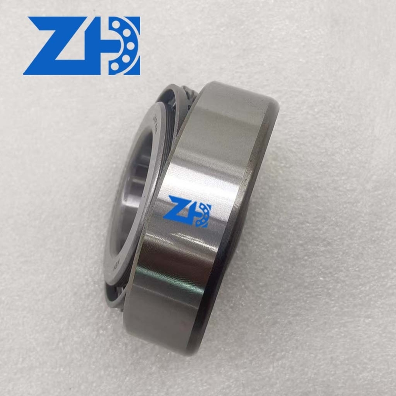 HR32207S konik rulo rulmanları, taşıyıcı cihazlar, mühendislik makineleri, alet makineleri, otomobiller, metalürji, madencilik, güç ekipmanı dahil olmak üzere çeşitli endüstriyel alanlarda kullanılabilir